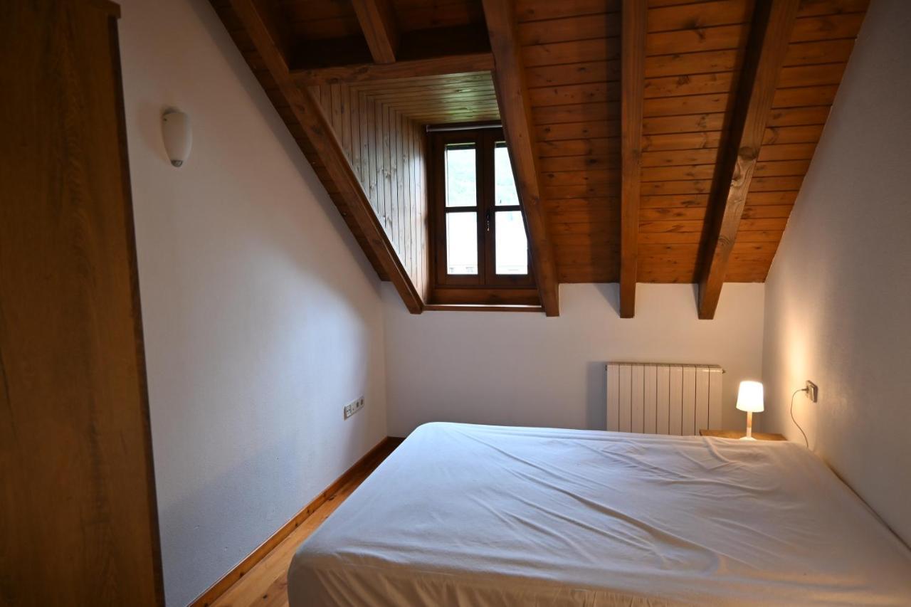 Cal Roger D'Esterri Esterri d'Àneu Extérieur photo